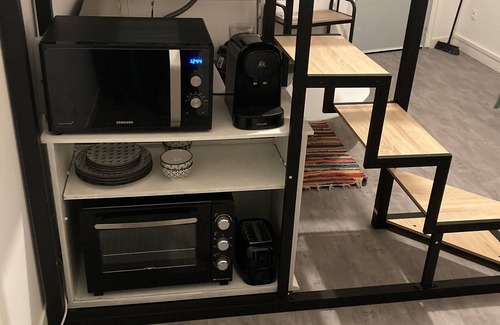 Agen Apartment | LE ONE, Studio in the heart of Agen, fireplace