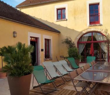 Saint-Cyr-les-Colons House | Le P'tit Louis
