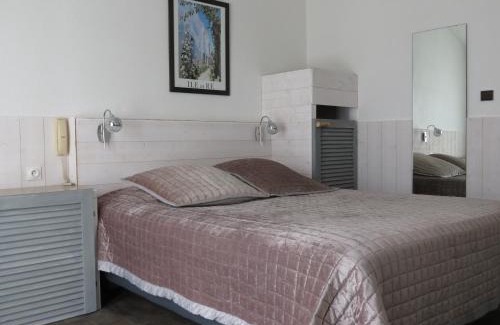 Ars-en-Re Hotel | Le Parasol