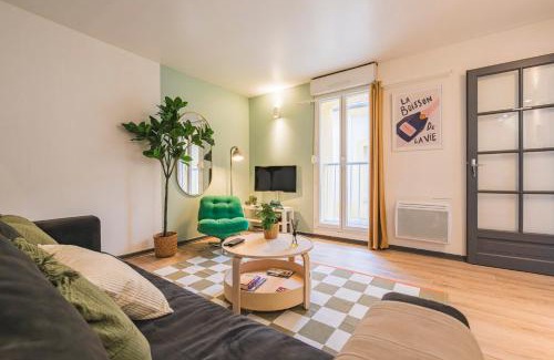 Hincmar Apartment | Le Pastel - 10 couchages - proche Cathédrale