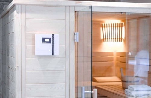 Roquemaure Apartment | Le Pastel - Swim spa - Hamman - Sauna - 2 people