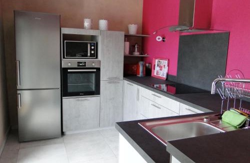 Floremont Apartment | Le patio d'antan, le cosy