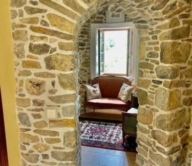 Tournissan House | Le Petit Château de Tournissan