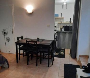 Cerizay Apartment | le petit cocon