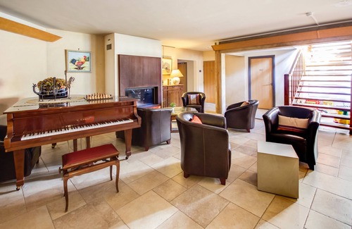 Campigny Hotel | Le Petit Coq Aux Champs