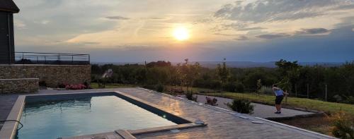 Anglars-Nozac Bed & Breakfast | Le petit nid du Quercy