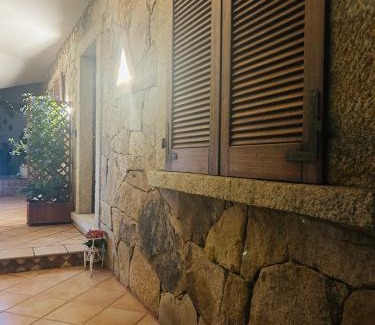 Porto Pozzo House | Le Petite Suite