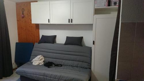 Station de Drouzin le Mont Apartment | Le pied des pistes, studio 5 pers, balcon sud est, vue sur les montagnes