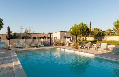 Availles-en-Chatellerault Hotel | Le Pigeonnier du Perron Hôtel