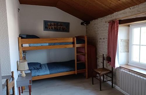 Champigny en Rochereau House | Le Pigeonnier Champignois