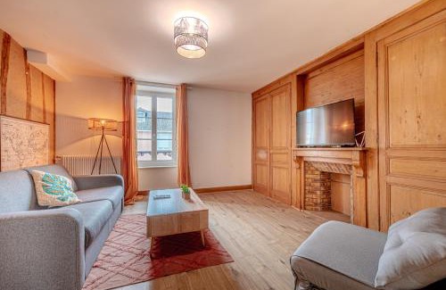 Limoges Apartment | Le Plaidoyer