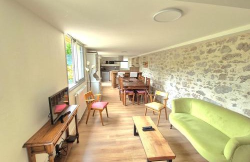 La Verrie Apartment | Le Pont Bas bord de rivière proche Puy du Fou