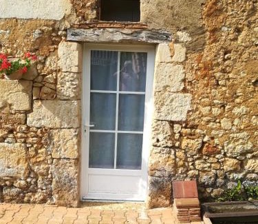 Saint-Georges-de-Montclard Bed & Breakfast | LE POTAGER