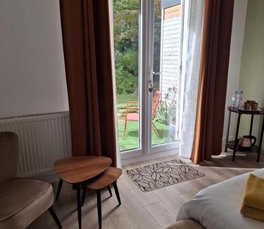 Yvre-l'Eveque Bed & Breakfast | Le pré du buis