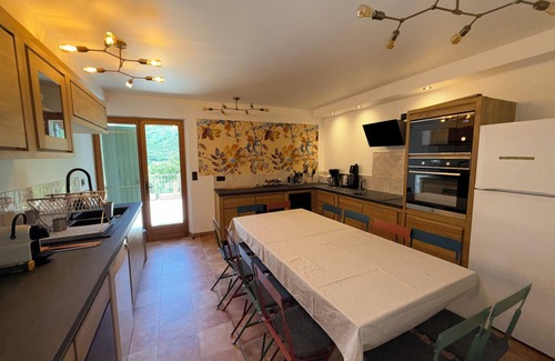 La Tour-Sur-Orb House | Le Presbyteredeclairac: Grande Maison à la Campagne, Idéale Famille et Amis