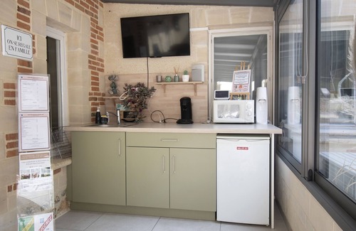 Les Preaux Bed & Breakfast | Le Prieure des Fontaines