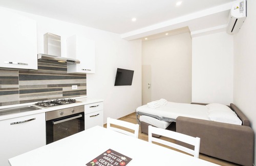 Zona XXX Castel Fusano Apartment | Le Querce Appartamento Roma