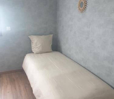 Lurcy-Levis Apartment | LE REFUGE