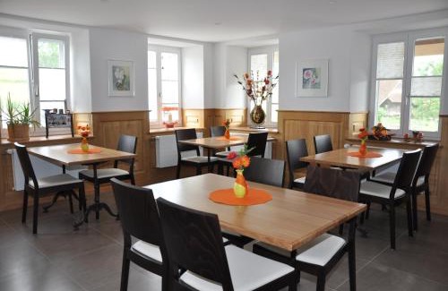 Cournillens Hotel | Le Relais du Château Monney