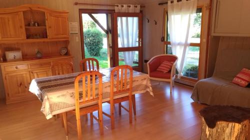Mondigny House | Le repos du brigand