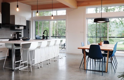Wakefield Cottage | Le Riverain. Riverfront Modern Cottage.