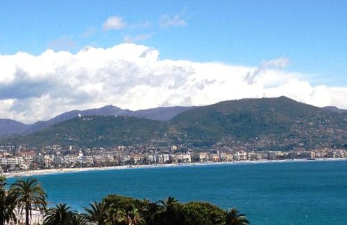 La Californie Apartment | Le Riviera Plage