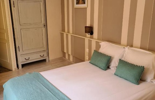 Saint-Pol-sur-Ternoise Hotel | Le Royal Hôtel