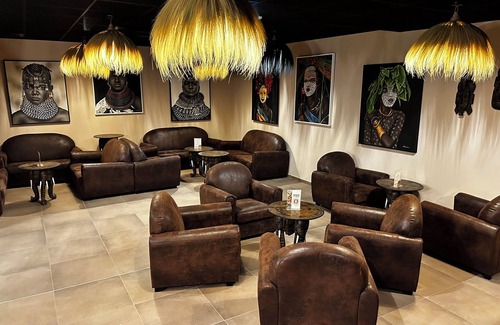 Lumigny-Nesles-Ormeaux Hotel | Le royaume des Lions