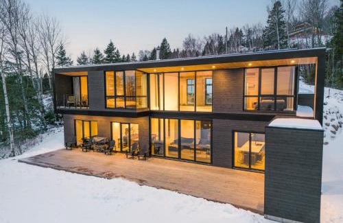 La Malbaie Villa | Le Ruisseau: luxurious villa in Charlevoix.