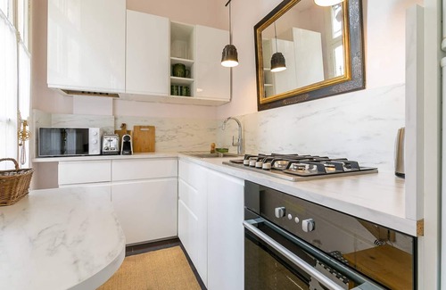 Faubourg Sud Apartment | Le Saint Michel- Au pied de la cathédrale- SR Loc