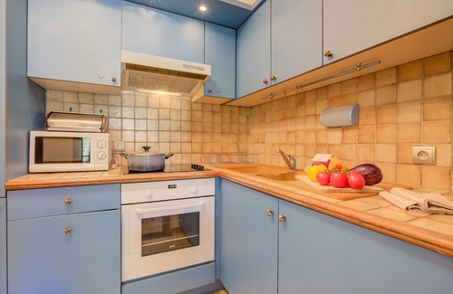 Juan-les-Pins Apartment | Le San Diego with Shared Pool, Juan les Pins, France
