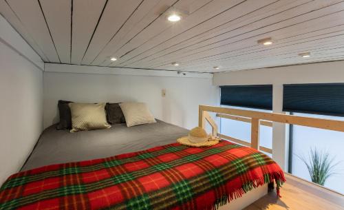 Feronstree et Hors-Chateau Apartment | Le Studio Compostelle by Maison Brasseurs d'Etoiles