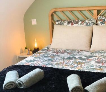 Bruz Apartment | Le studio d'Angèle : KIMI