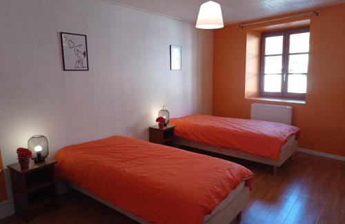 Saint-Claude Apartment | Le T3 AVEC DEUX CHAMBRES