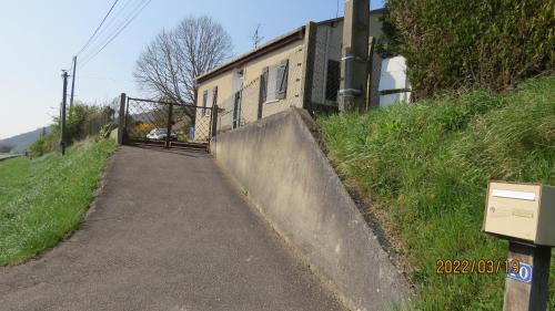 Sainte-Genevieve-les-Gasny House | le tilleul