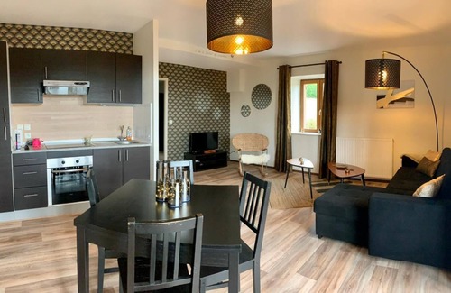 Veranne Apartment | LE VIALLON - GITE LE PAPILLON - 50M² - PRIVATE TERRACE