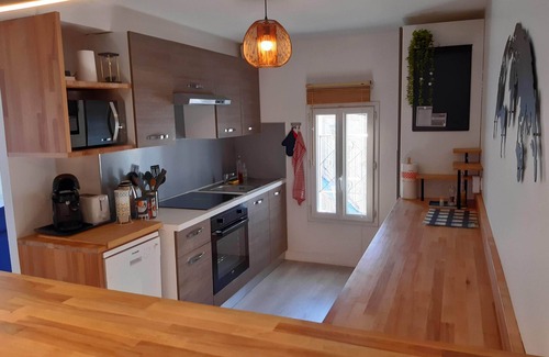 La Roche-Chalais Apartment | ★ Le Zen Scandi in the center of town ★ Free parking ★