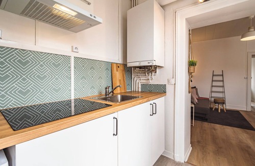 Centre Erlon Apartment | Le Zola - 2 rooms - station center