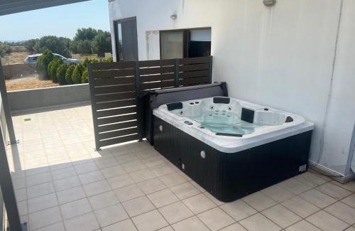 Frangokastellon House | Ledakis House with Jacuzzi