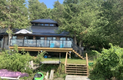 Greater Napanee House | Legacy House - waterfront on Bay of Quinte with spectacular sunsets
