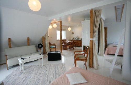 Haapsalu House | Legendide Maja Kuurordiapartment Väikse viigi ääres