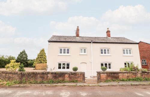 Knutsford House | Legh Oaks Farm