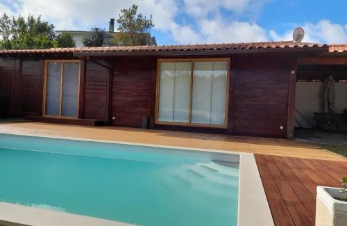 Leiria House | Leiria Village casa bungalow