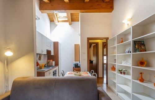 Buttrio Apartment | LEISURE & BUSINESS (Leisure & Business)