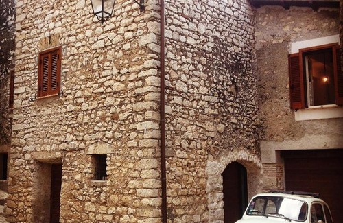 Sermoneta Bed & Breakfast | Lelive Bed and Breakfast
