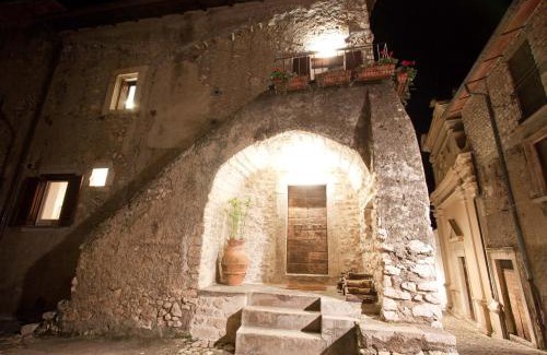 Sermoneta Bed & Breakfast | Lelive Bed and Breakfast