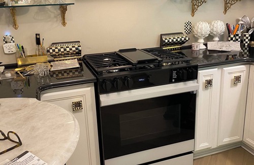 Lenox House | Lenox, Private Home close to Tanglewood nRents by the Month