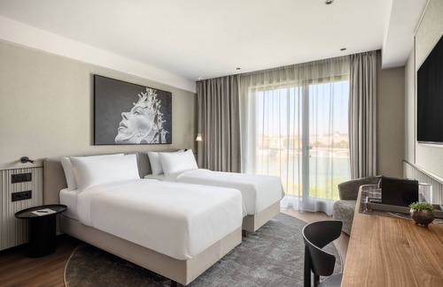 Budavar Hotel | Leon Hotel & Lounge