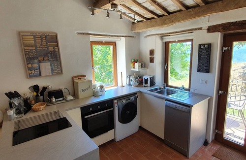 Comunanza House | Leonardo'sRestored farmhouse with spectacular views of Sibillini Mountains