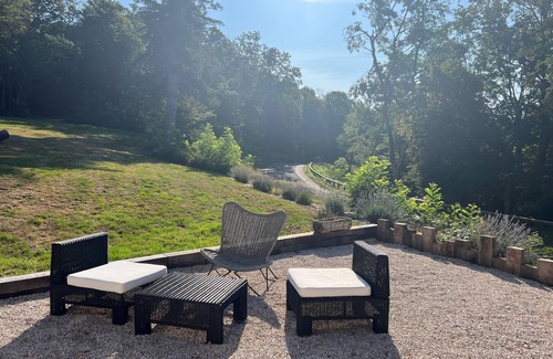 Ronchamp House | Les Acacias de Ronchamp, gîte for up to 15 people, at the foot of the famous chapel!